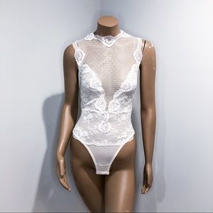*SOLD* NWT VICTORIA’S SECRET TEDDY/BODYSUIT